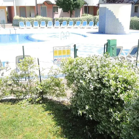 Daire Modern Three Flat With Pool *