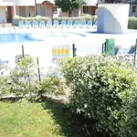 Апартаменты Modern Three Flat With Pool *