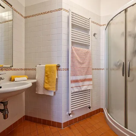 דירה Modern Three Flat With Pool