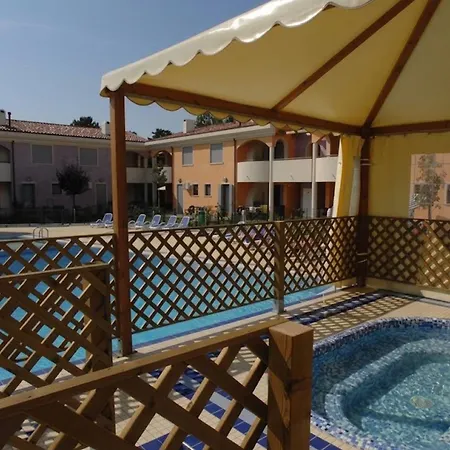 דירה Modern Three Flat With Pool *