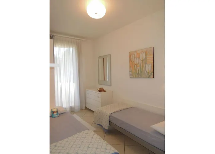 Modern Three Flat With Pool Διαμέρισμα Μπιμπιόνε